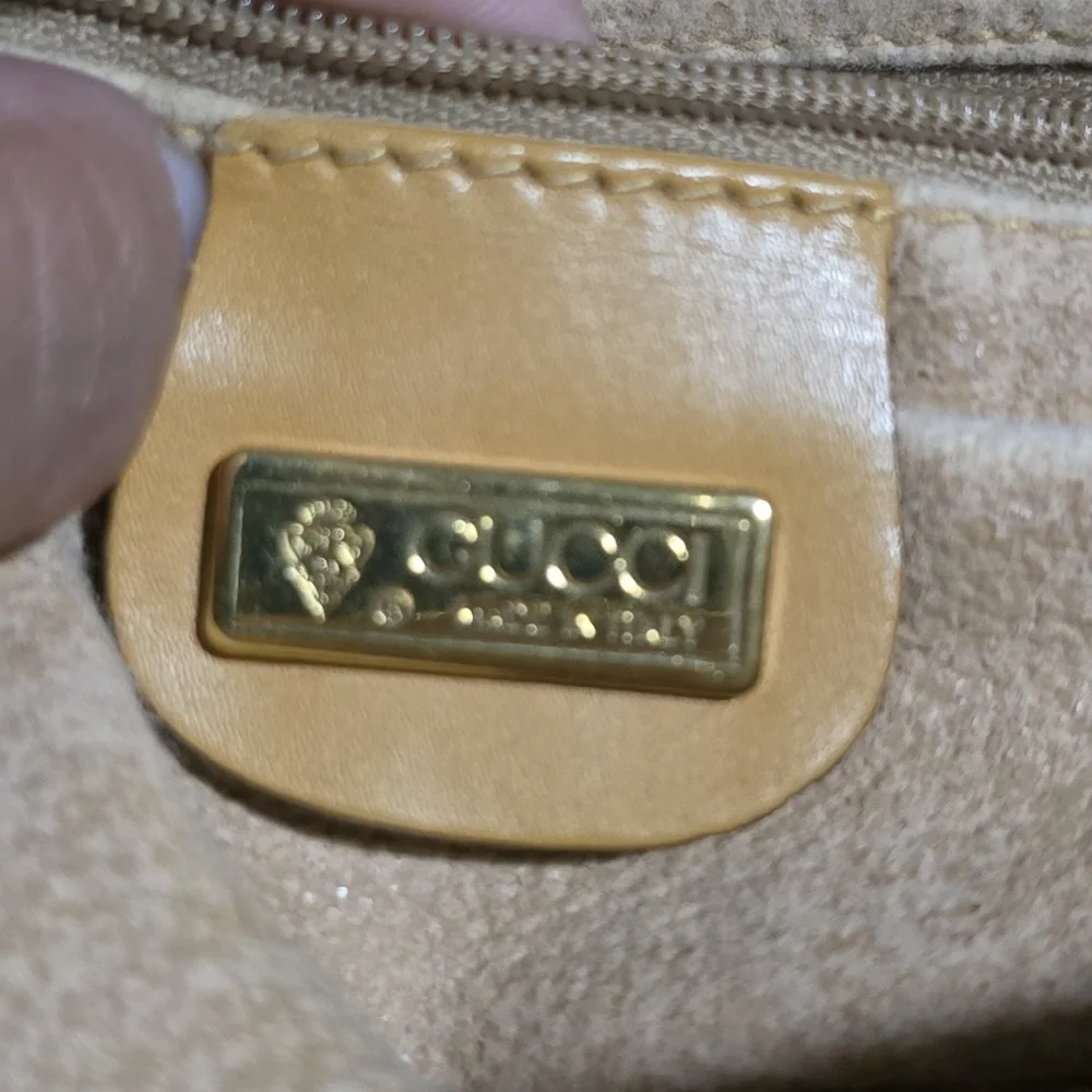 Gucci Tan and Cream Supreme Women's Bag With Red & Green Line